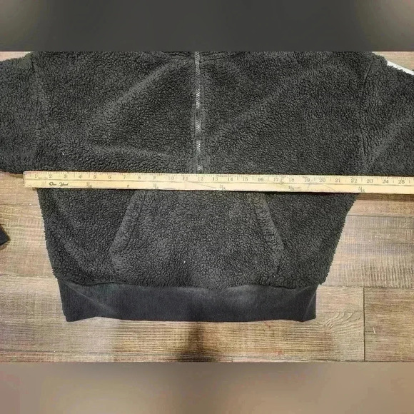 Calvin Klein Performance Women's Black Sherpa 1/4 Zip Pullover Cropped Size M - Picture 6 of 7